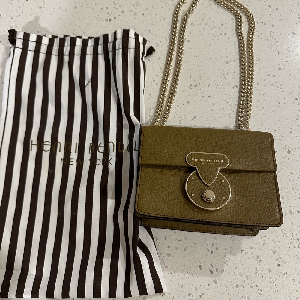 Henri Bendel Chain Bag